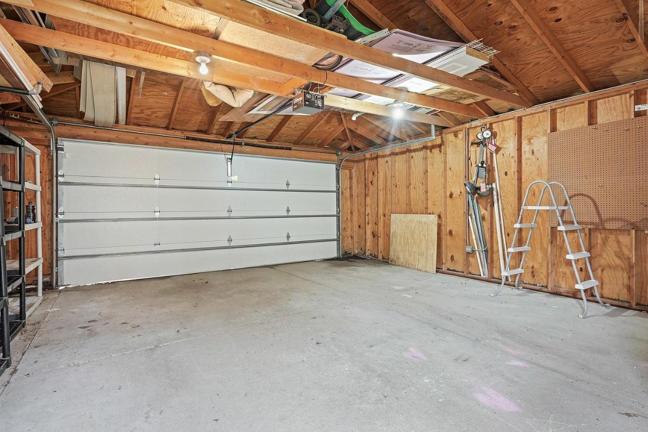 Spacious Row Home Next Transit Near Downtown W Parking Chicago Exterior photo